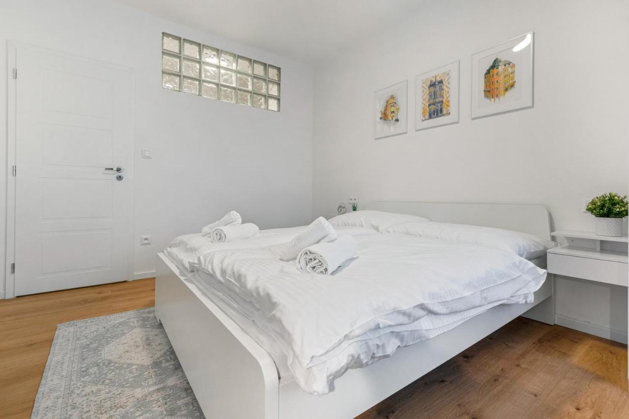 Bratislava Touch 2 Bedroom Apt 外观 照片